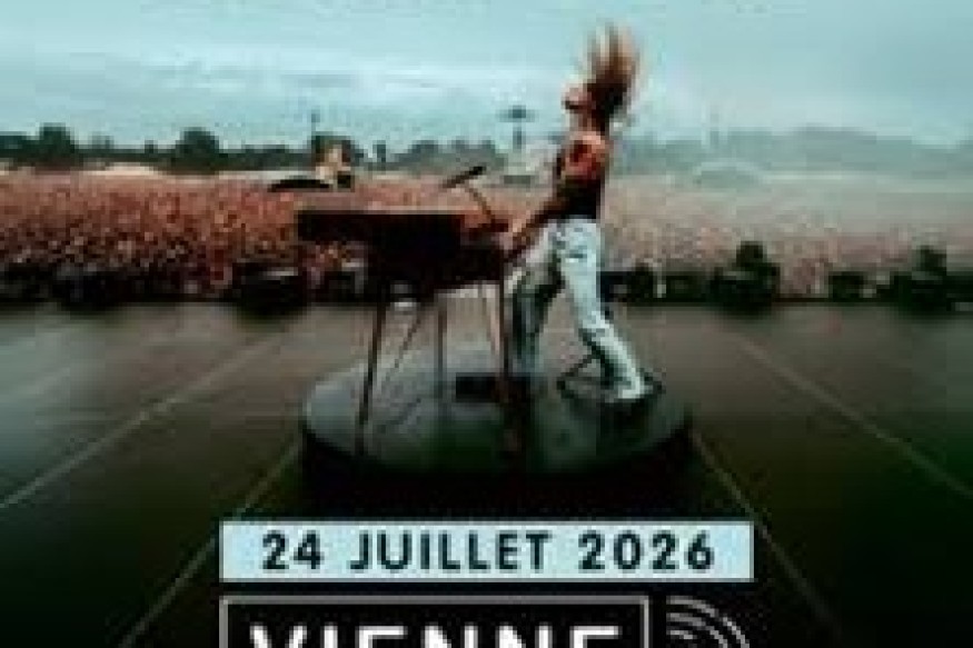JULIEN DORE - EN CONCERT